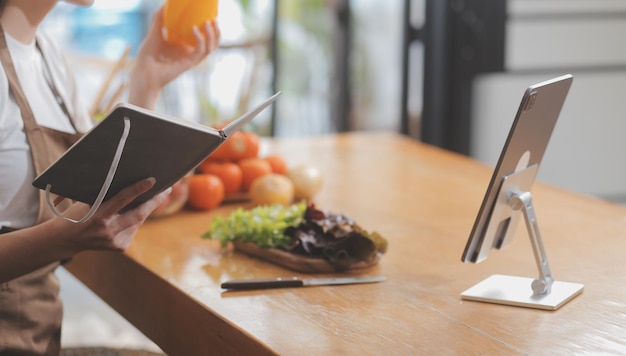 Contact and support desk